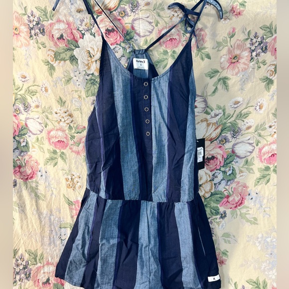 Hurley Pants - Hurley Navy and Gray Striped Romper